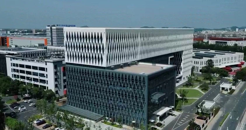 2025062416031625367 2025062416031625367